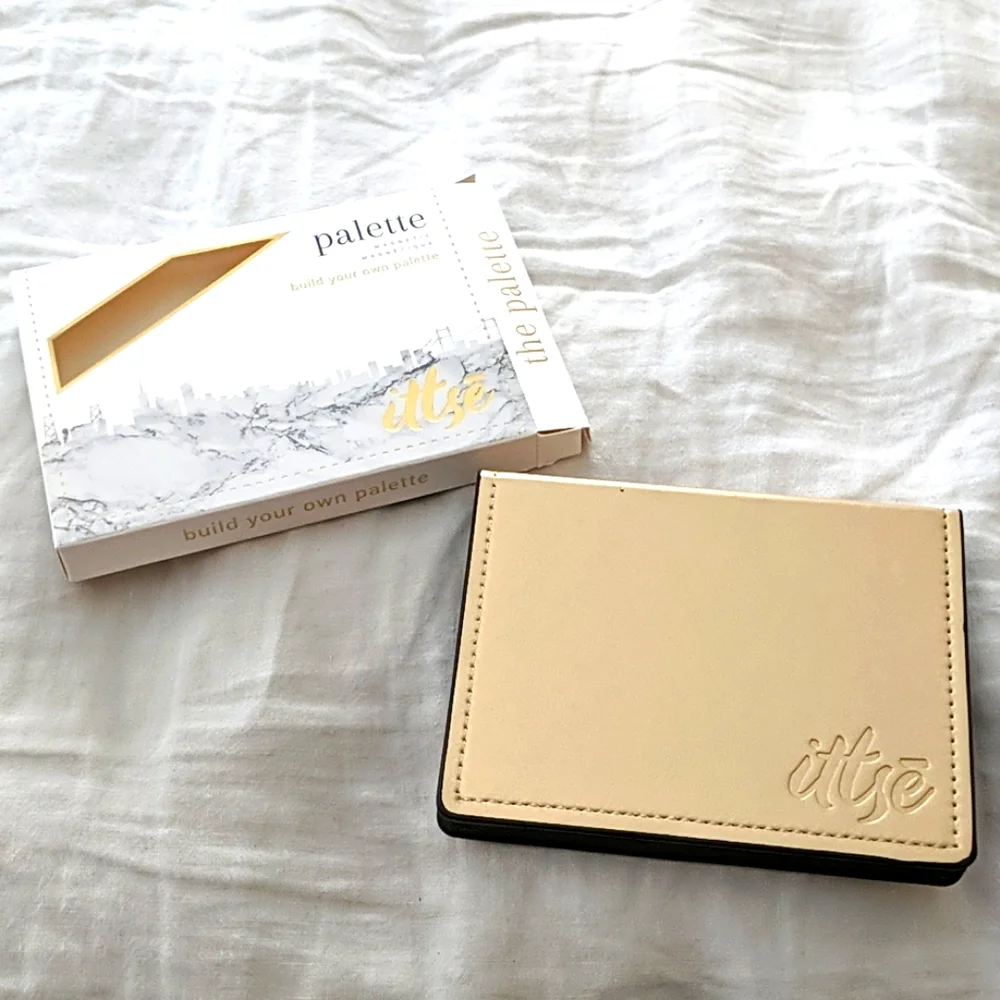 NWT Ittse Magnetic Eye Palette Eco Vegan Leather Shimmer Buildable Netural